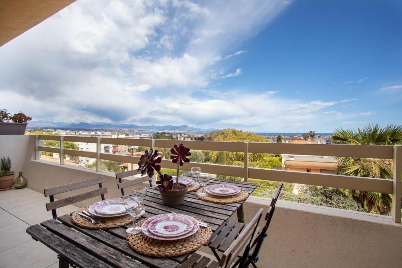 Vue Mer, Terrasse Et Parking Prive Antibes Exterior photo